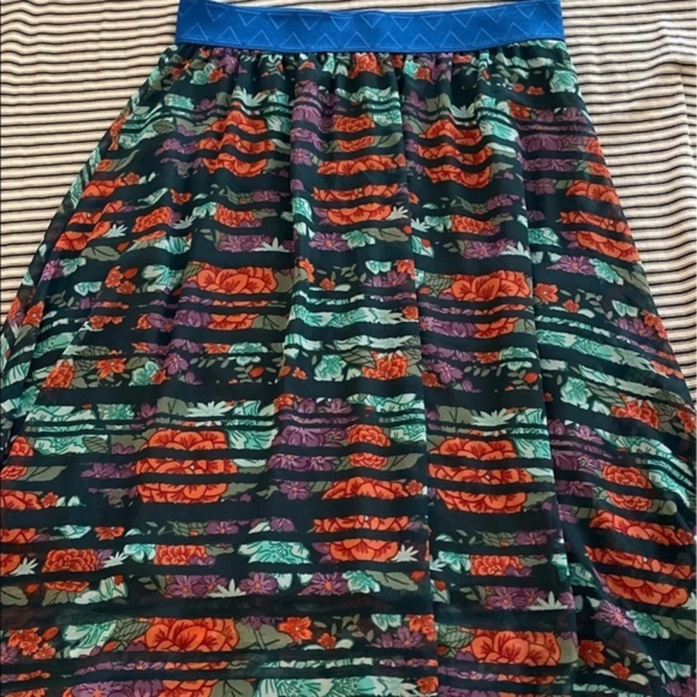 Lularoe‎ Lola Skirt